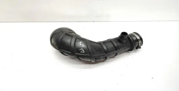 BMW 5 E34 Turbo air intake inlet pipe/hose 2242932