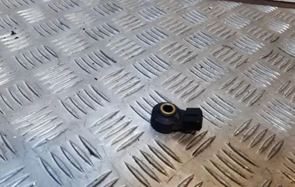 Mercedes-Benz S W221 Detonation knock sensor A0041539028