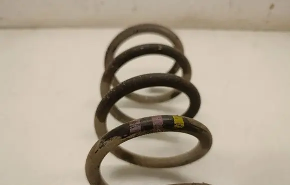 Volvo V50 Rear coil spring 