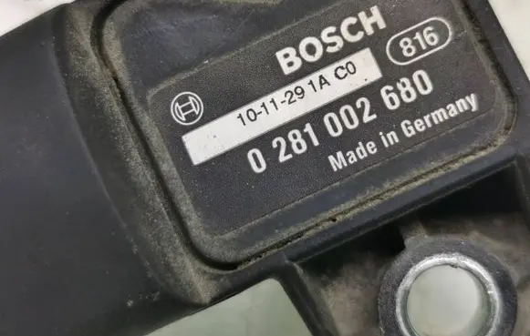 Honda CR-V Air pressure sensor 0281002680