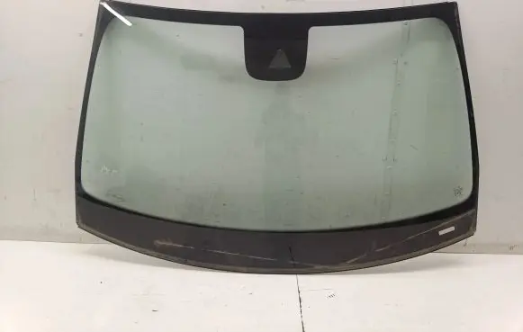 Mercedes-Benz CLA C118 X118 Front windscreen/windshield window 43R001586