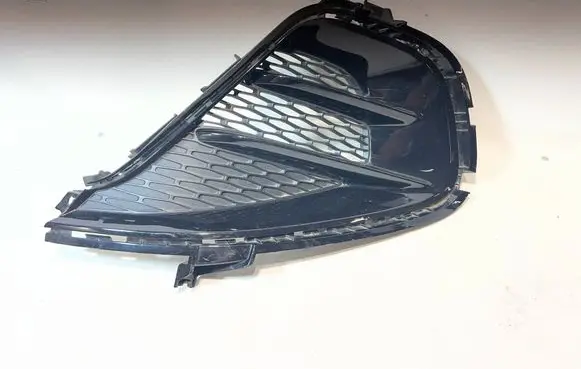 KIA Ceed Front bumper lower grill 86563J7LA0