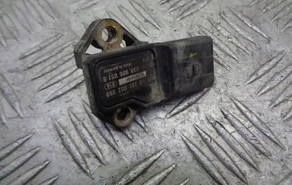 Seat Toledo II (1M) Air pressure sensor 038906051B