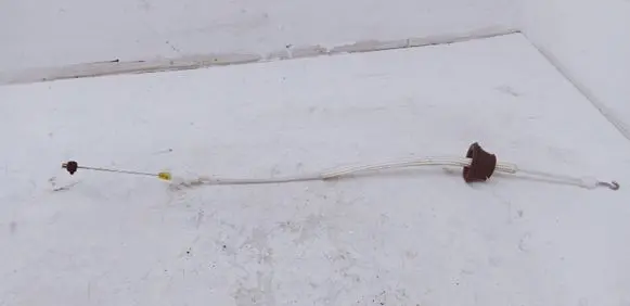 Audi Q7 4L Front door cable line 