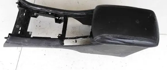 Peugeot 607 Armrest 9629447577