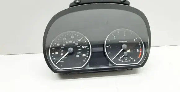 BMW 1 E81 E87 Speedometer (instrument cluster) 9242333