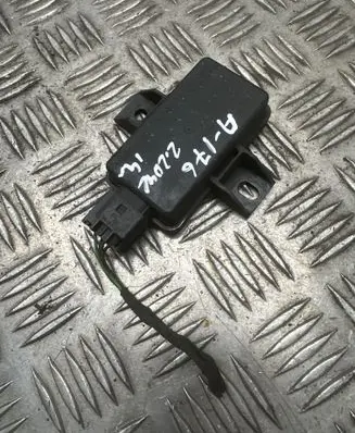 Mercedes-Benz A W176 Tire pressure control unit A0009008402 A0009012002 A0009529310