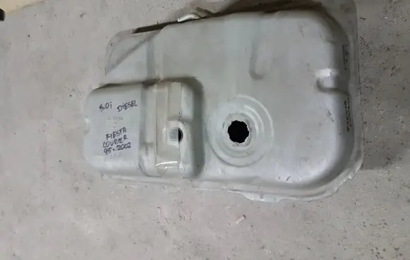 Ford Courier Fuel tank 1059855