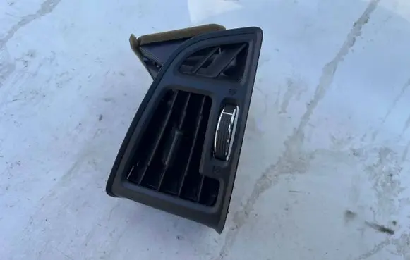 Ford C-MAX II Dashboard side air vent grill/cover trim AM51R018B08