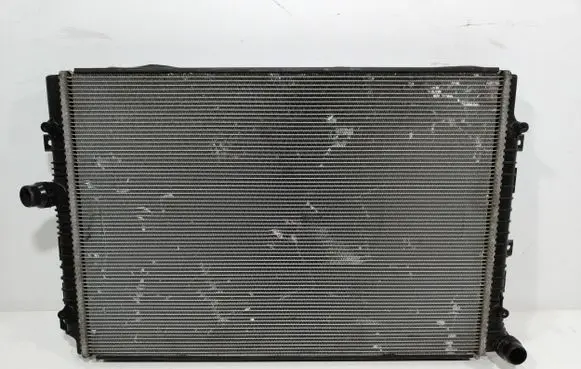 Volkswagen Caddy Coolant radiator 5k0121251q