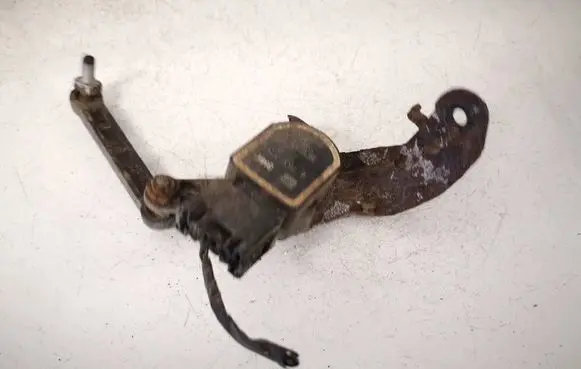 BMW 3 E90 E91 Front height sensor lever 6763735