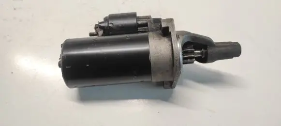Audi A6 S6 C5 4B Starter motor 059911023H 0001109021
