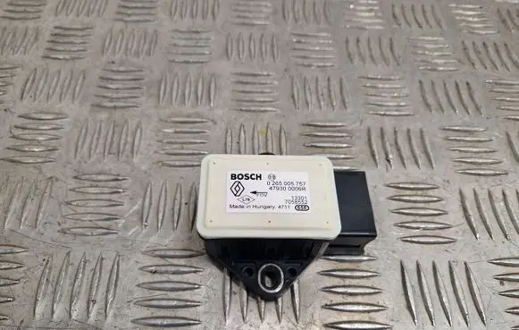 Nissan Qashqai+2 ESP acceleration yaw rate sensor 0265005757