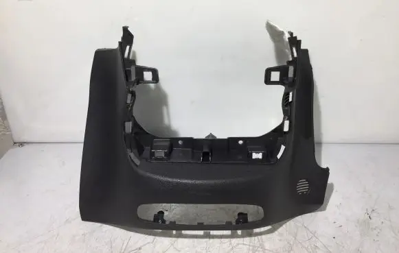 Ford Courier Radio/GPS head unit trim ET7618D422 ET7618D422AFW