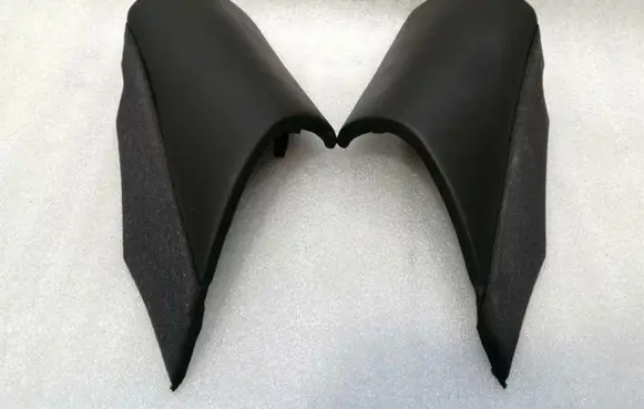 Bentley Flying Spur (D) pillar trim (bottom) 3W5868595A 3W5868596A