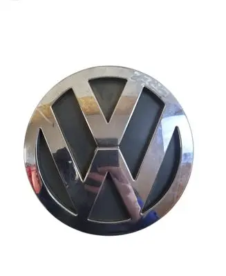 Manufacturer badge logo/emblem