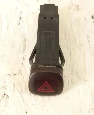 Volvo XC90 Hazard light switch 30739319 4970