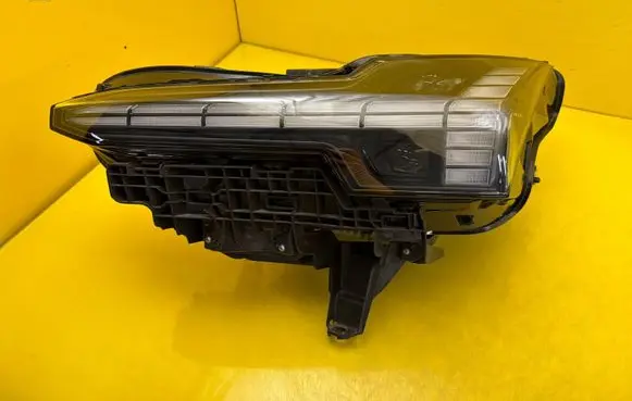 Volvo EX30 Headlight/headlamp 80000401