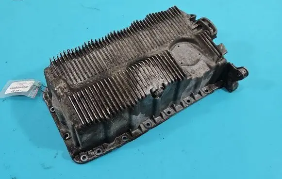 Oil sump