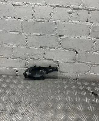 Front door exterior handle/bracket