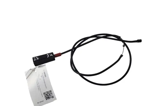 Volvo V40 Engine bonnet/hood lock release cable 31395562
