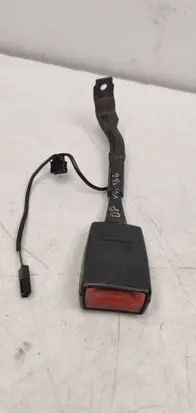 Volkswagen PASSAT B6 Front seatbelt buckle 1K3857756AK