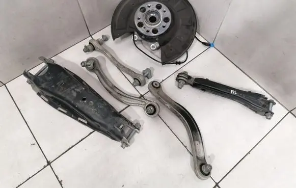 Mercedes-Benz SL R231 Rear suspension assembly kit set A2313504700