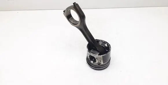 Volvo V60 Piston with connecting rod 