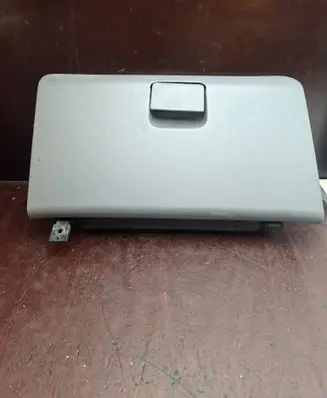 Hyundai Terracan Glove box 