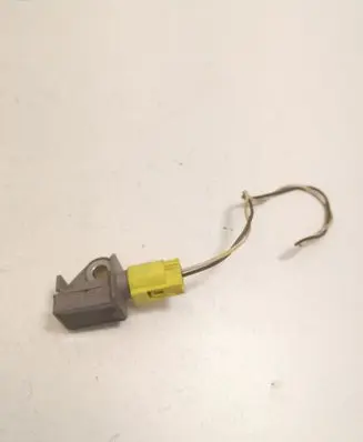 Mercedes-Benz C W204 Airbag deployment crash/impact sensor A2048201985