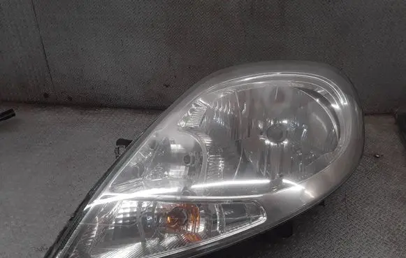 Nissan Primastar Headlight/headlamp 93859829 8200701354