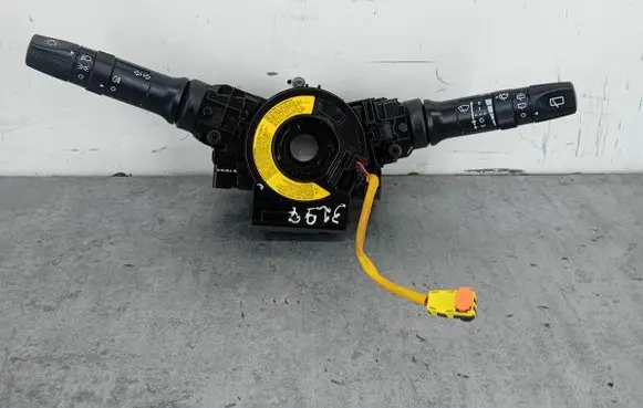 KIA Picanto Wiper turn signal indicator stalk/switch 93480-1Y000