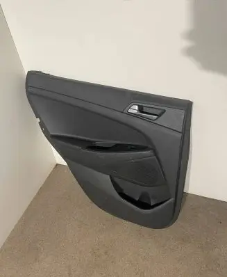 Hyundai Tucson TL Rear door card panel trim 83351D7000