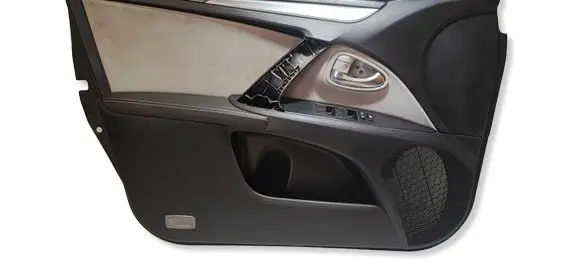 Toyota Avensis T270 Front door card panel trim 6762905050