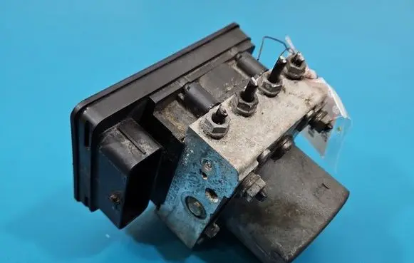 Skoda Rapid (NH) ABS Pump 6R0614517CH IMPRK1568437