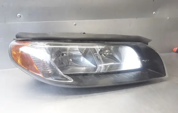 Volvo S80 Headlight/headlamp 08373116
