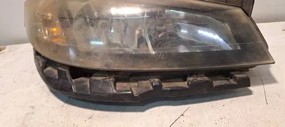 Renault Laguna II Headlight/headlamp 89900472 8200481199
