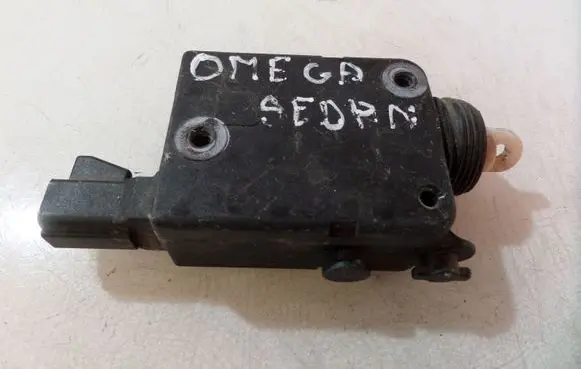 Opel Omega B1 Central locking motor 90460062 1101215
