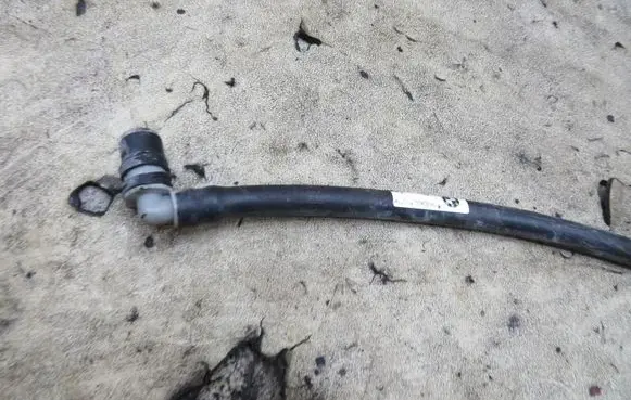 BMW 7 F01 F02 F03 F04 Windshield washer fluid hose 7178747-03