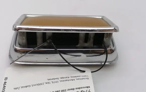 Mercedes-Benz 250 280 C CE W114 Rear door ashtray 