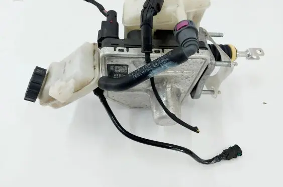 Ford Kuga III Brake booster LX6C-2D335-CP
