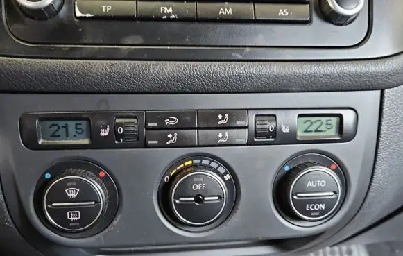 Volkswagen Golf Plus Climate control/heater control trim IMPRK1365079
