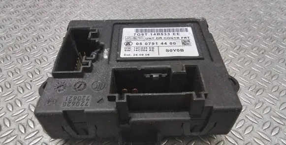 Ford Mondeo MK IV Door control unit/module 6M2T18932EB