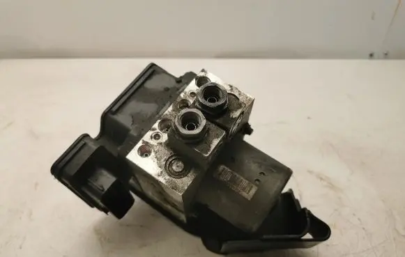 Jeep Grand Cherokee ABS Pump 68207920AE