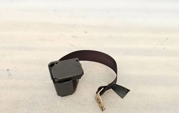 Jaguar XK8 - XKR Rear seatbelt HJA7060BB 00061794