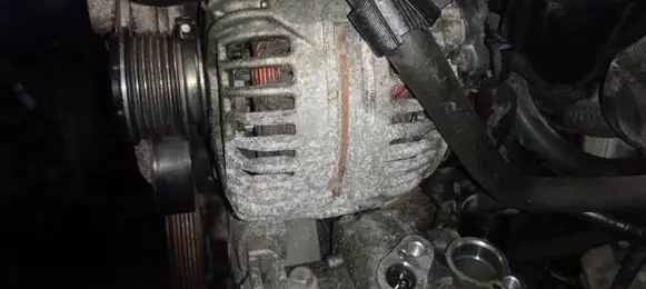 Volkswagen PASSAT B6 Generator/alternator