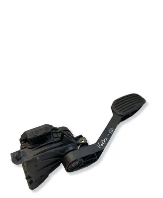 Volvo S60 Accelerator throttle pedal 6PV00853703 30636006