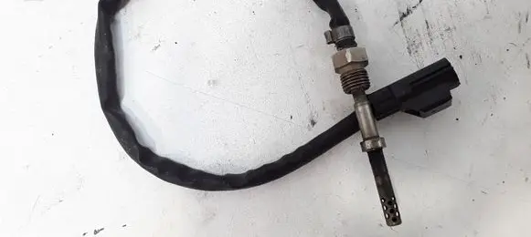 Volvo V70 Exhaust gas temperature sensor 30751456A