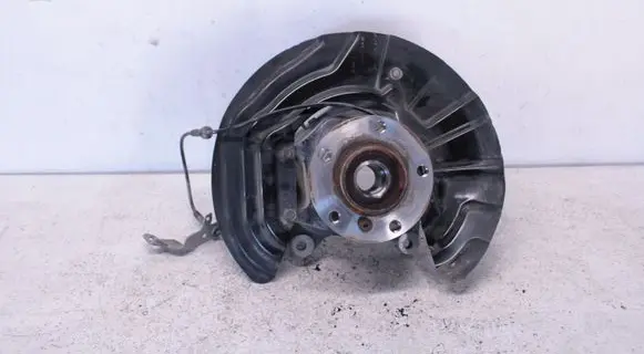 BMW X3 F25 Front wheel hub 6855954 6787514