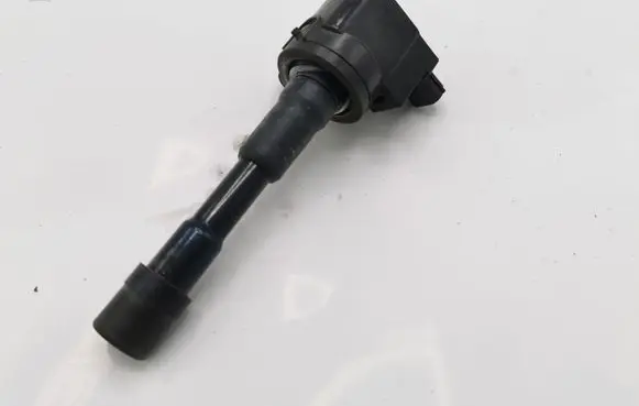 Honda Insight High voltage ignition coil CM11118 09607